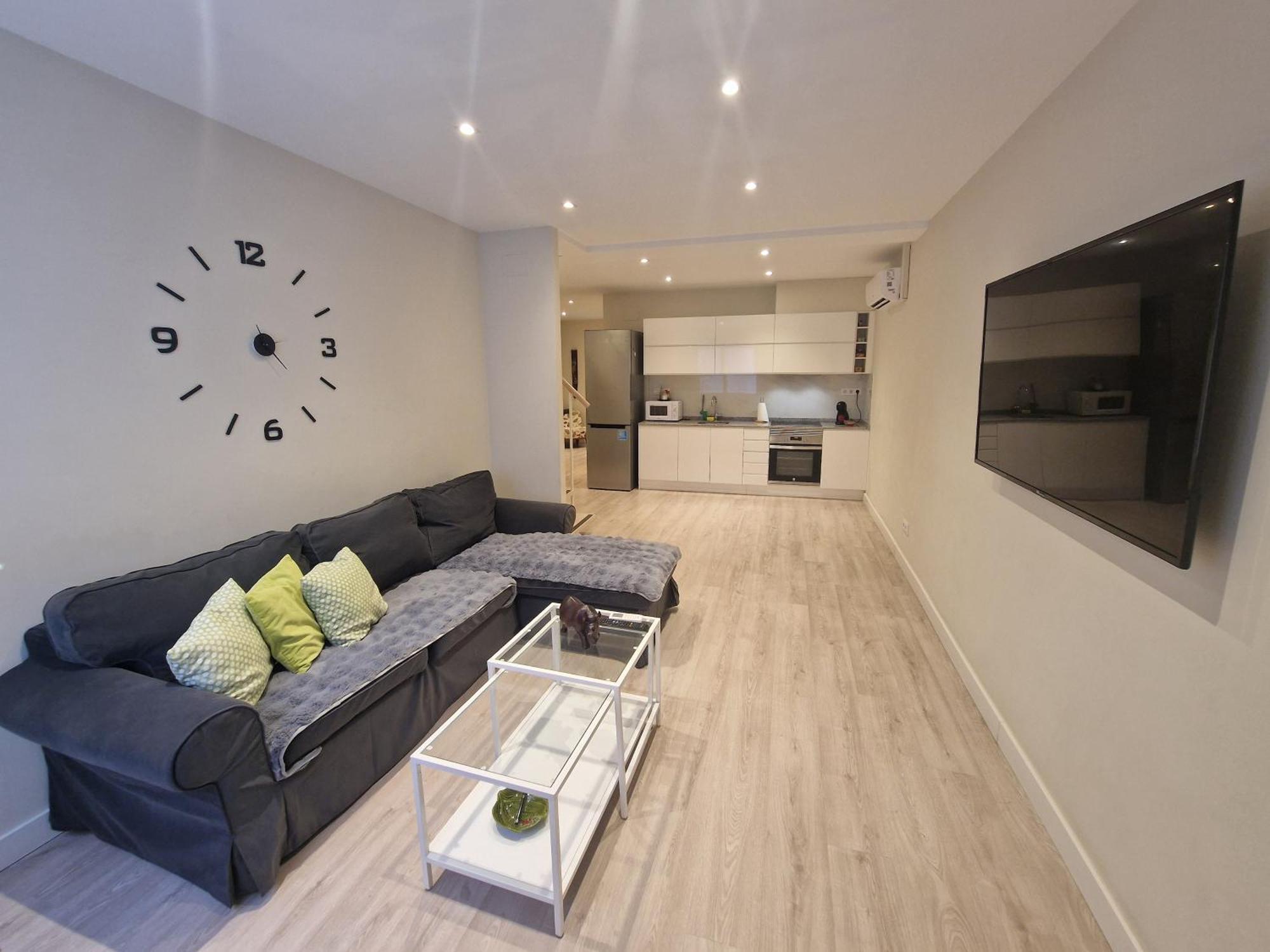 Barcelona Duplex De 3 Habitaciones L'Hospitalet de Llobregat Kültér fotó